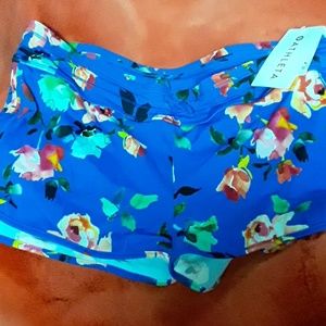 Blossom surge short